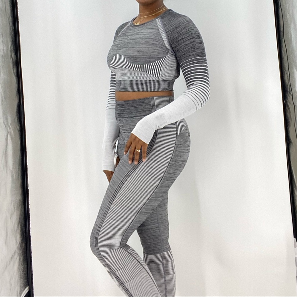 Seamless Contour Workout Set